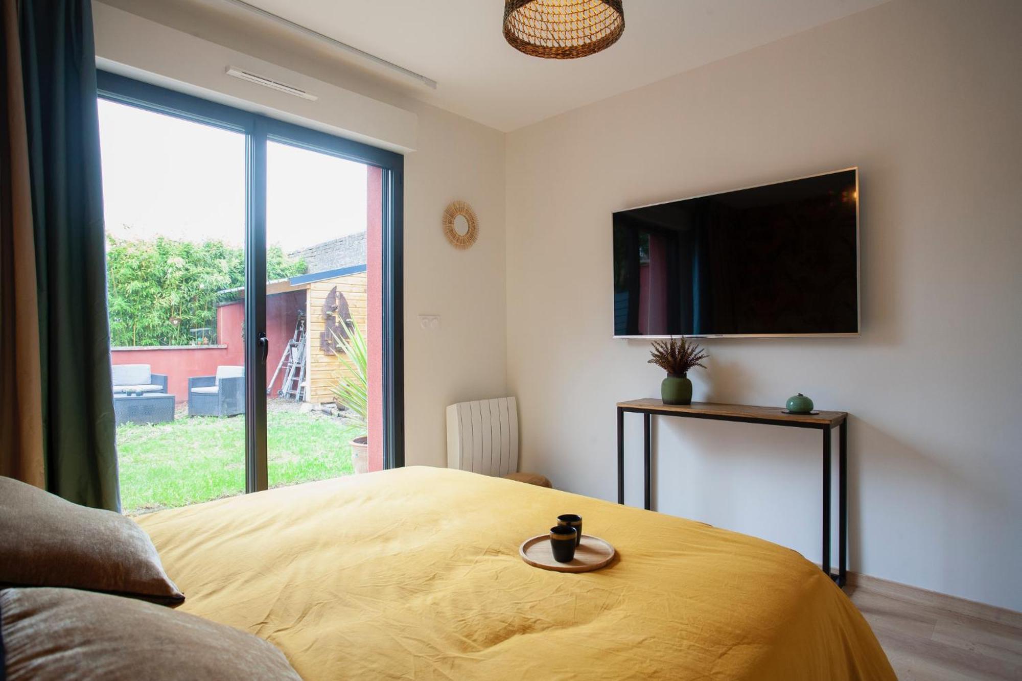 Appartement Les Jardins De Jules Verne - Cote Jardin Amiens Exterior foto